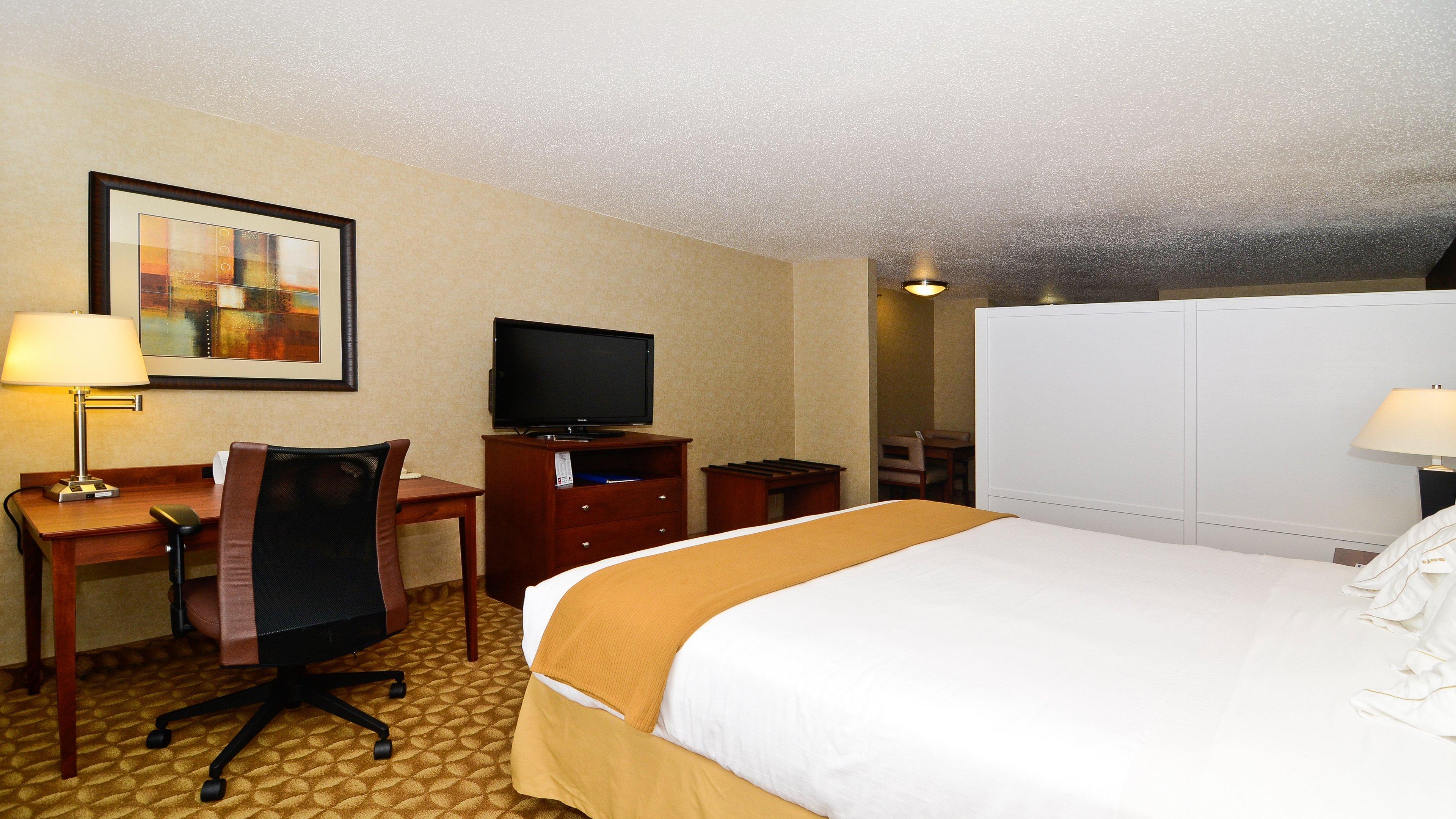 Holiday Inn Express Hotel & Suites Fort Atkinson, An Ihg Hotel Экстерьер фото